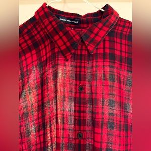 XL women’s light weight flannel shirt. Soft and comfy.